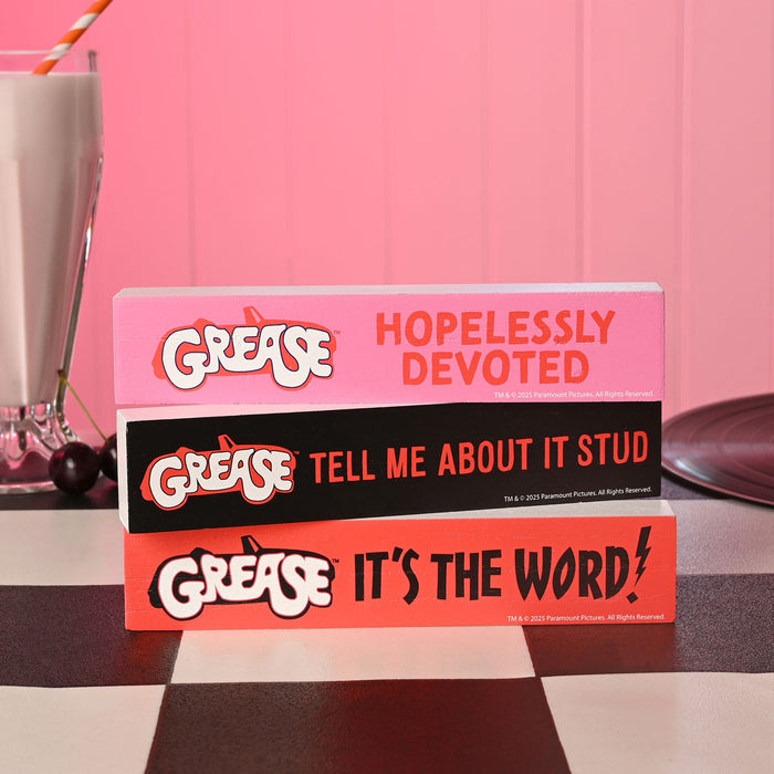 Fandomania Grease 'Hopelessly Devoted' Mantel Plaque