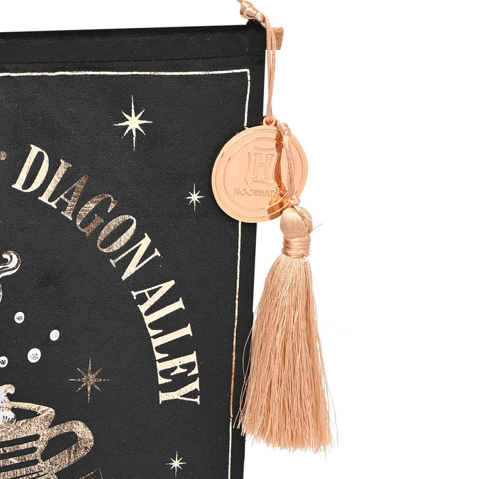 Warner Bros Harry Potter Alumni Banner - Leaky Cauldron